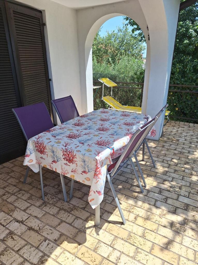 Krk Apartmani Pepina Pinezići Εξωτερικό φωτογραφία
