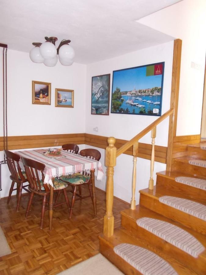 Krk Apartmani Pepina Pinezići Εξωτερικό φωτογραφία